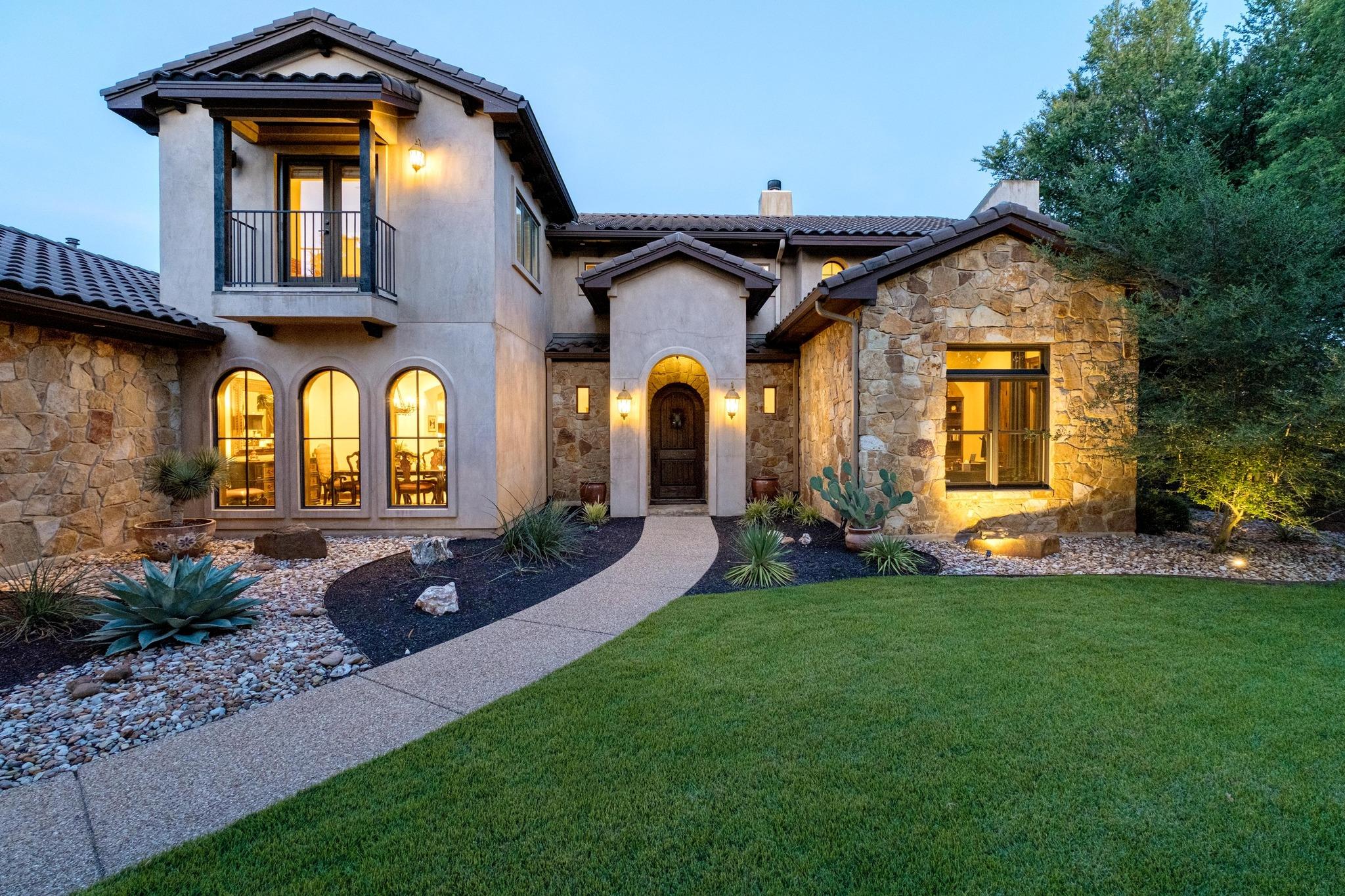 112 Dovetail Ln, Georgetown, TX 78628