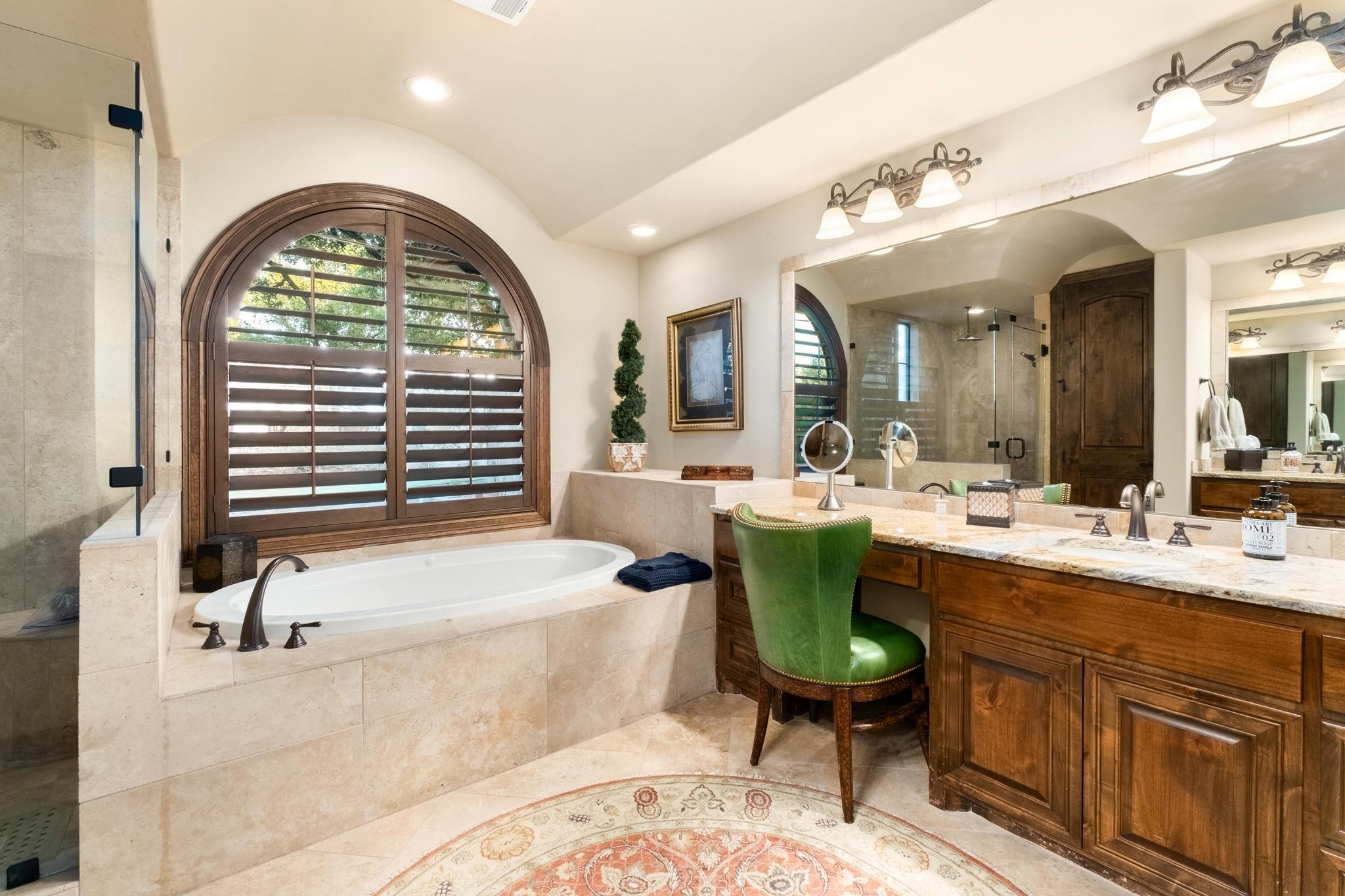 112 Dovetail Ln, Georgetown, TX 78628