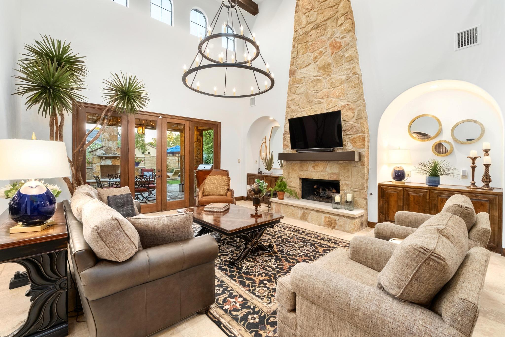 112 Dovetail Ln, Georgetown, TX 78628