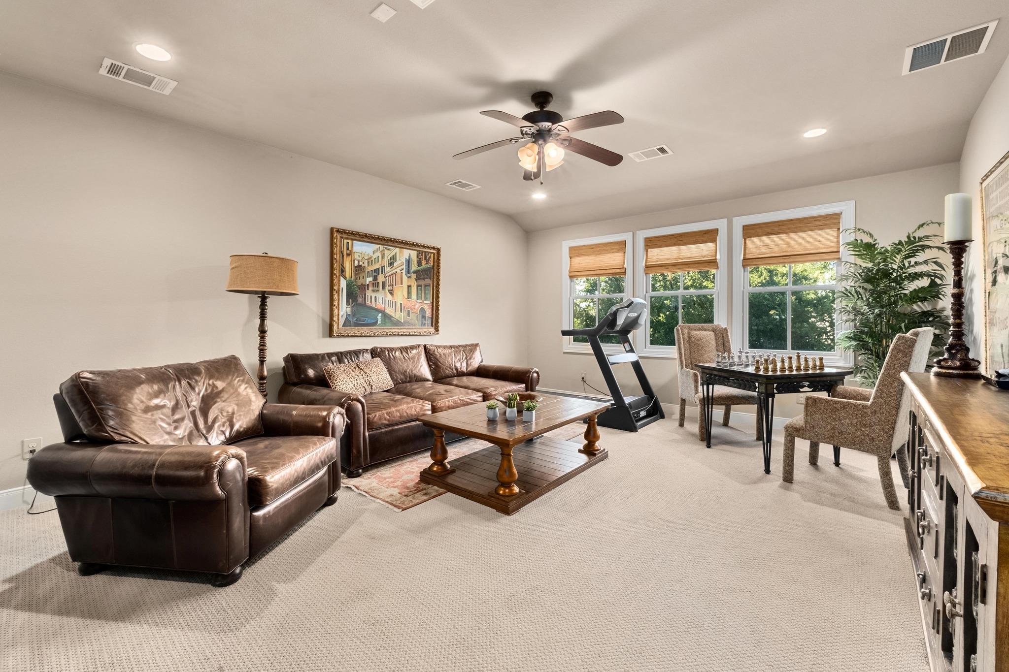 112 Dovetail Ln, Georgetown, TX 78628