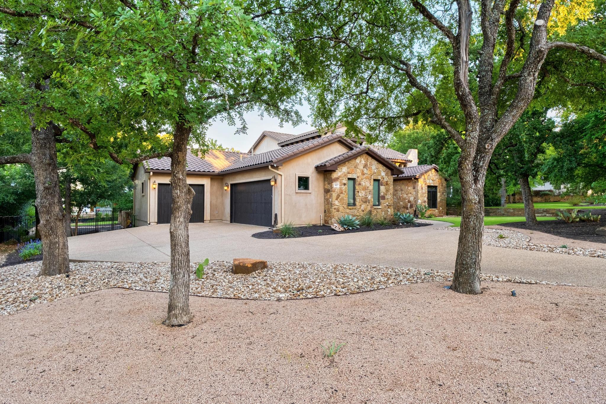 112 Dovetail Ln, Georgetown, TX 78628