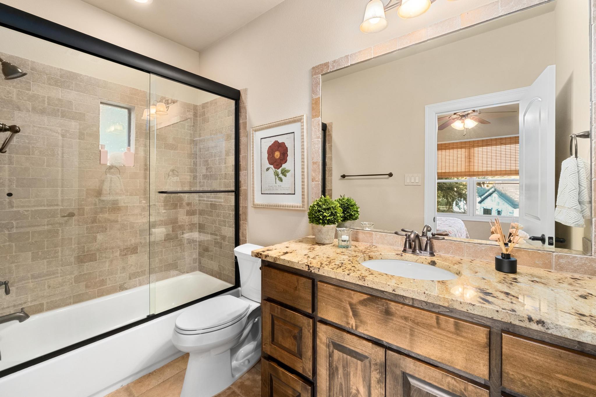 112 Dovetail Ln, Georgetown, TX 78628