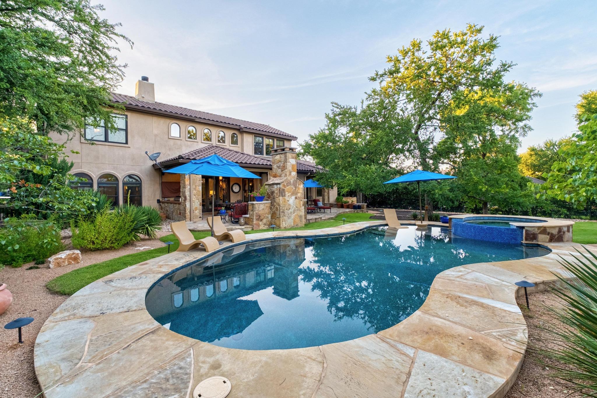 112 Dovetail Ln, Georgetown, TX 78628