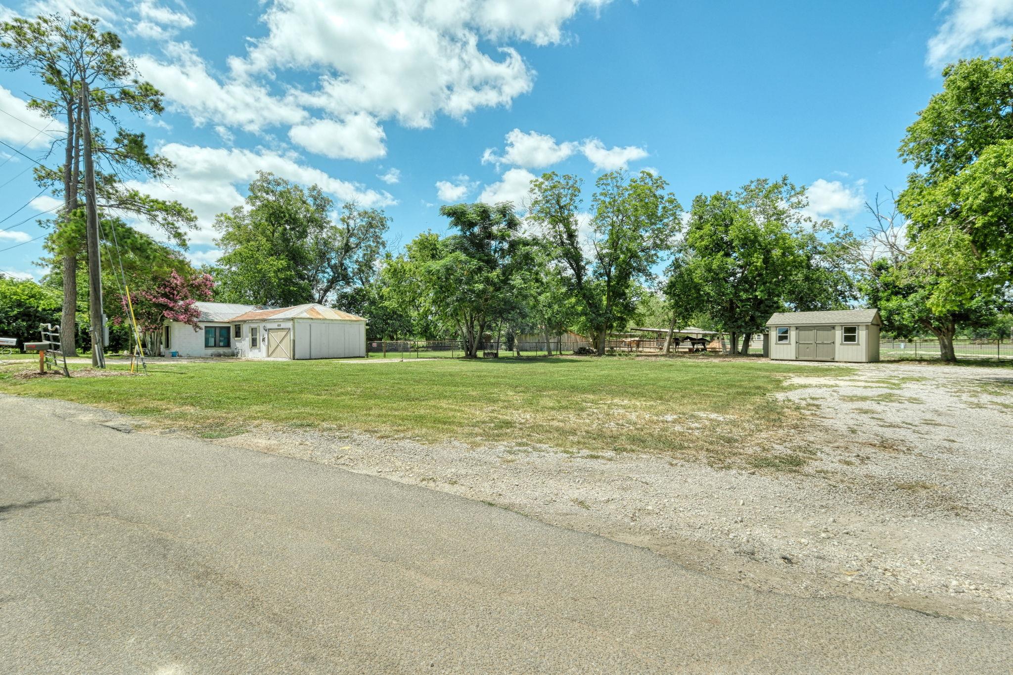 1032 County Road 340, Burnet, TX 78611