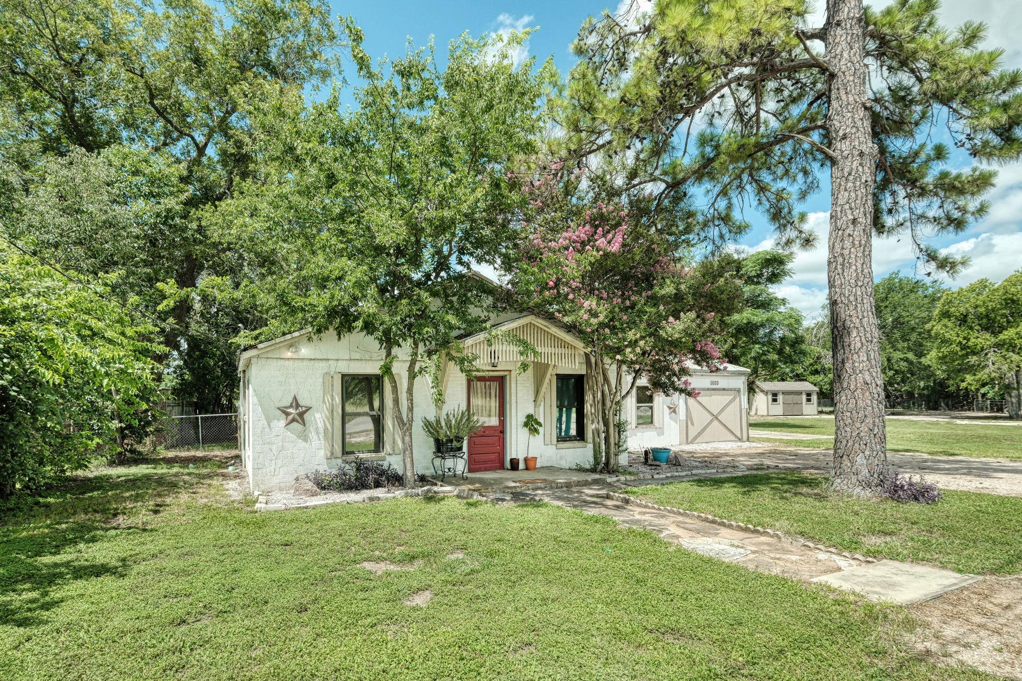 1032 County Road 340, Burnet, TX 78611