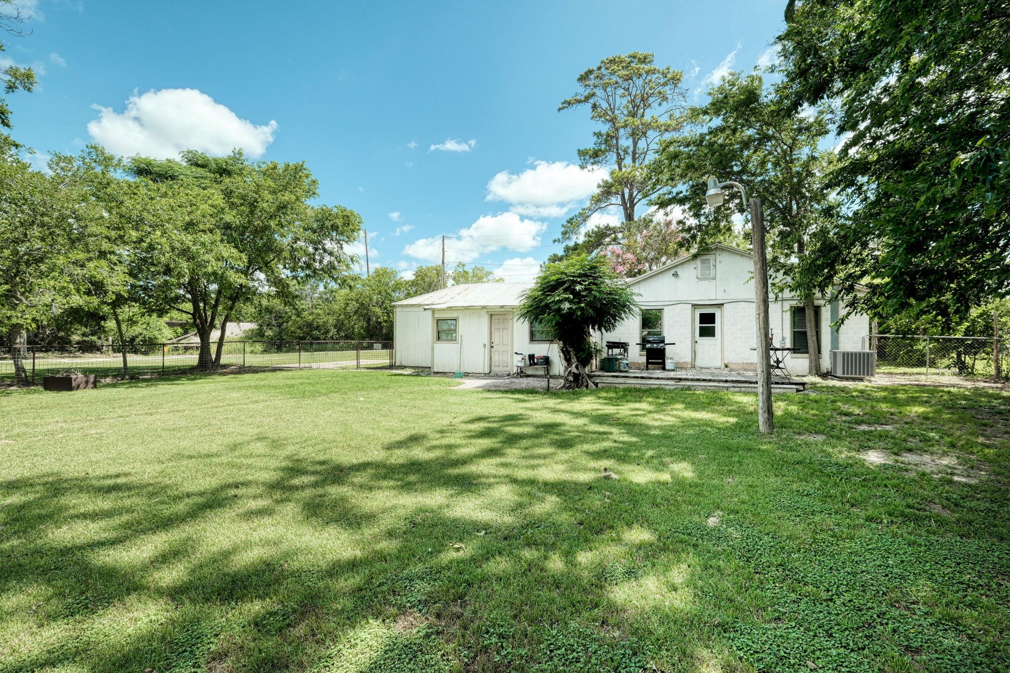 1032 County Road 340, Burnet, TX 78611