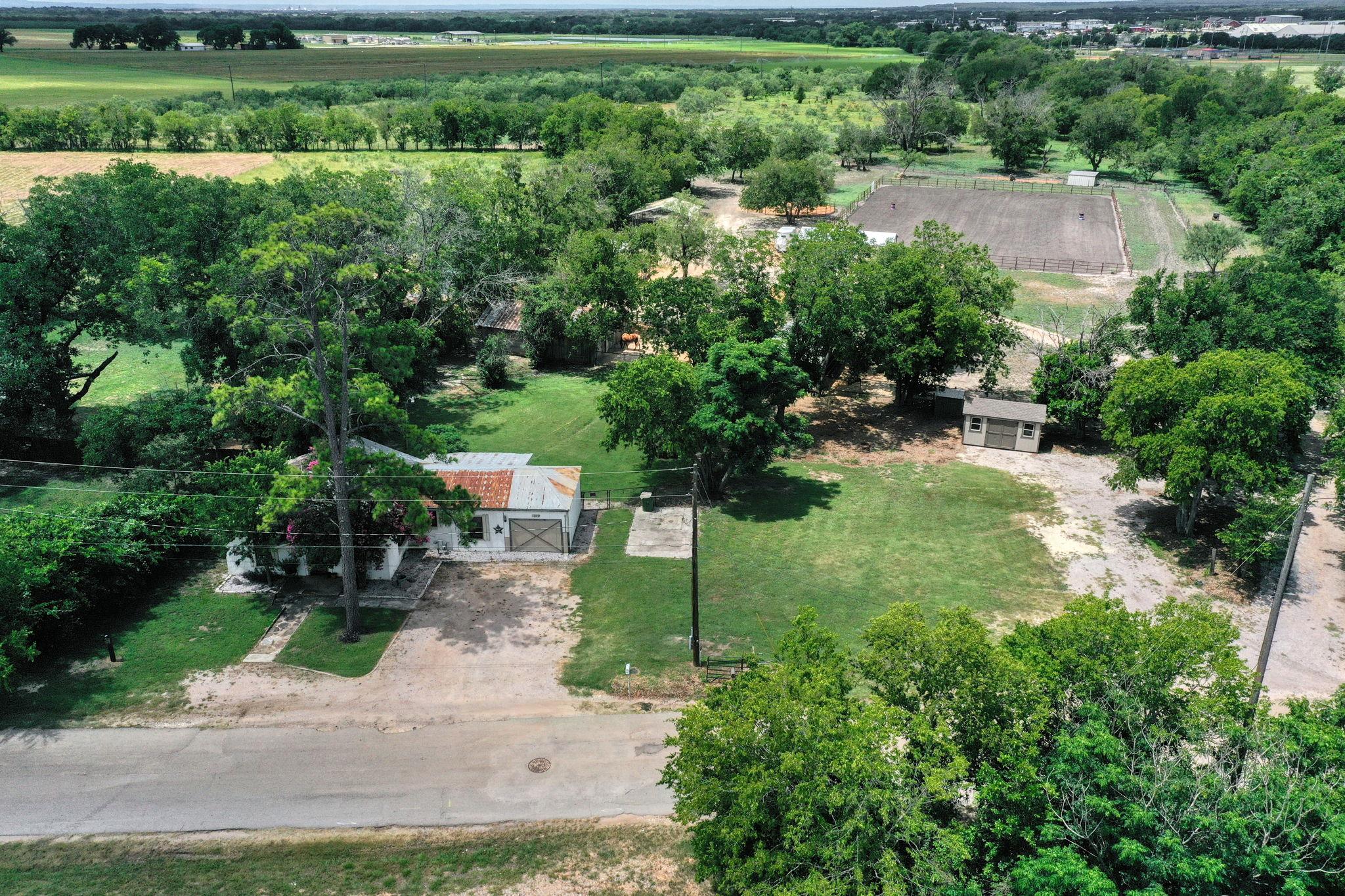 1032 County Road 340, Burnet, TX 78611