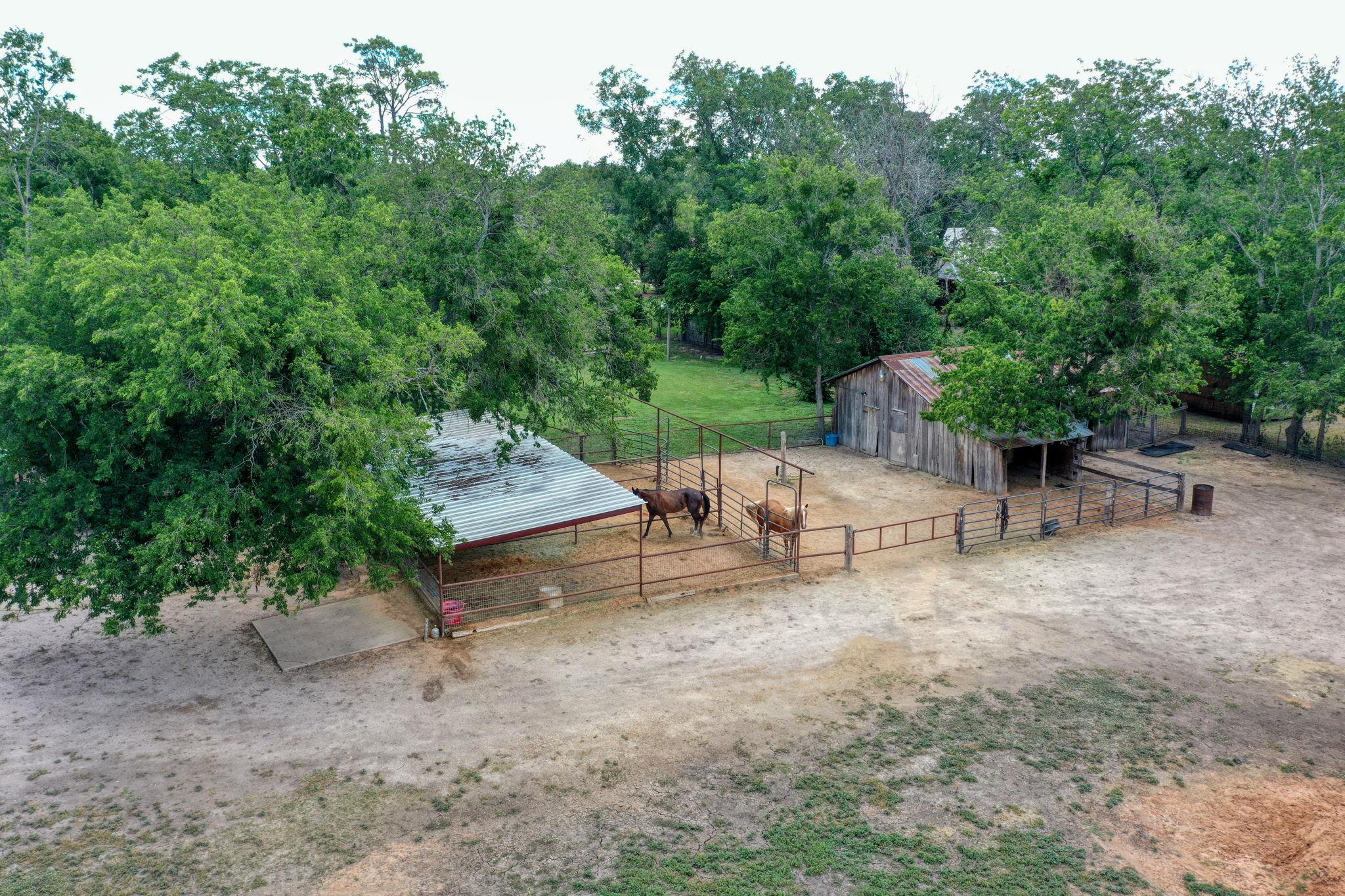 1032 County Road 340, Burnet, TX 78611