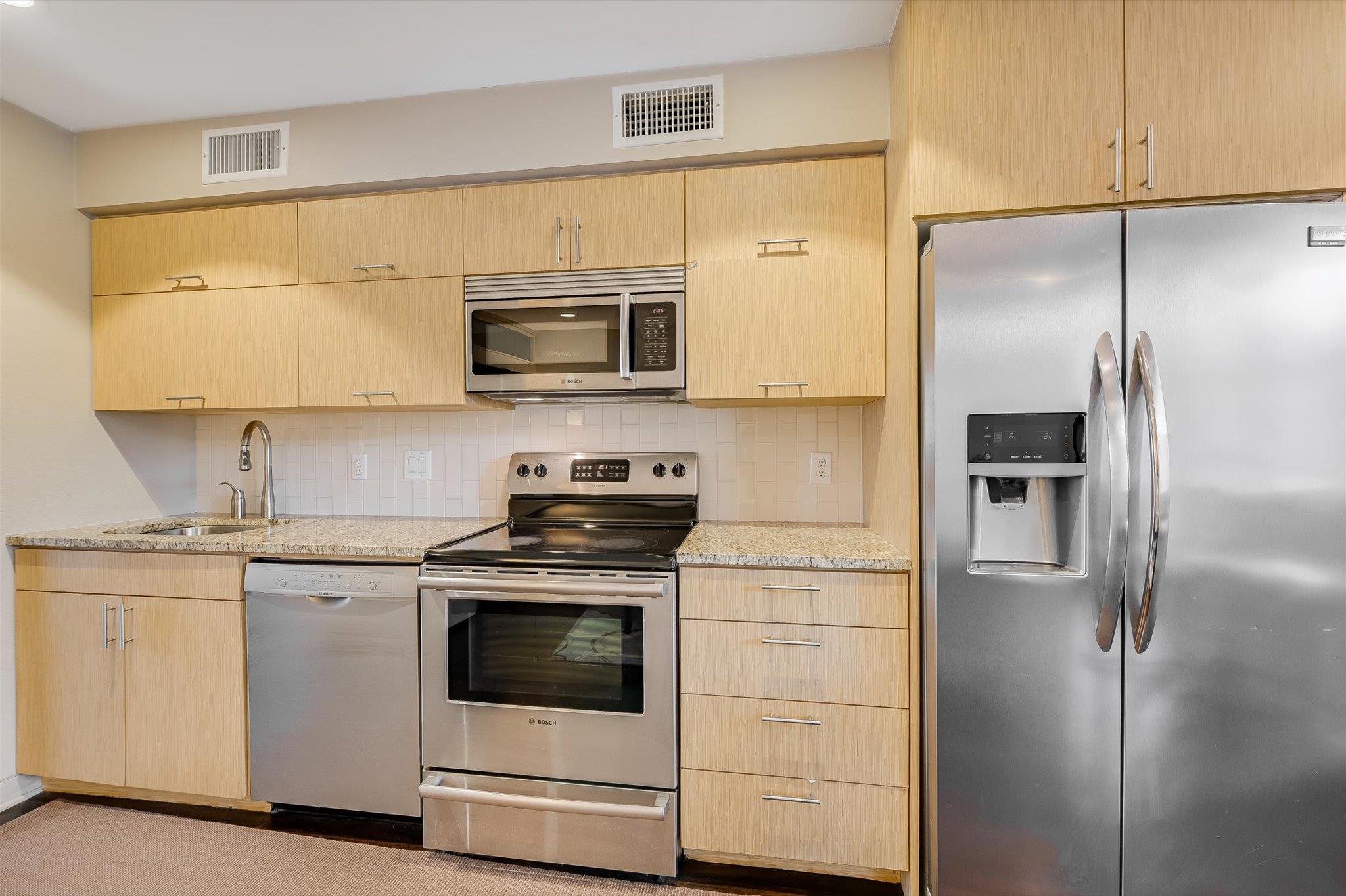 904 West Ave # 212, Austin, TX 78701