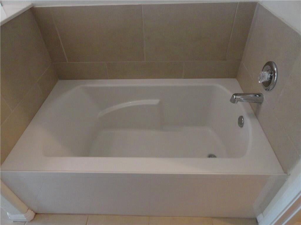 507 N Heatherwilde Blvd, Pflugerville, TX 78660