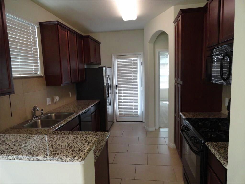 507 N Heatherwilde Blvd, Pflugerville, TX 78660