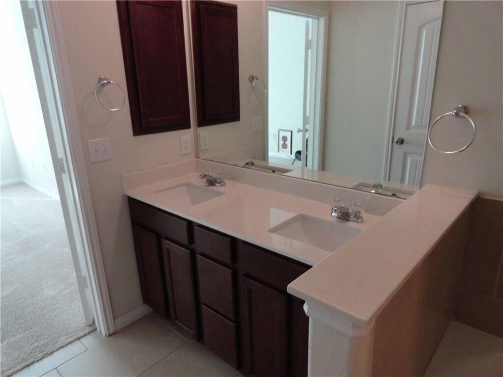 507 N Heatherwilde Blvd, Pflugerville, TX 78660