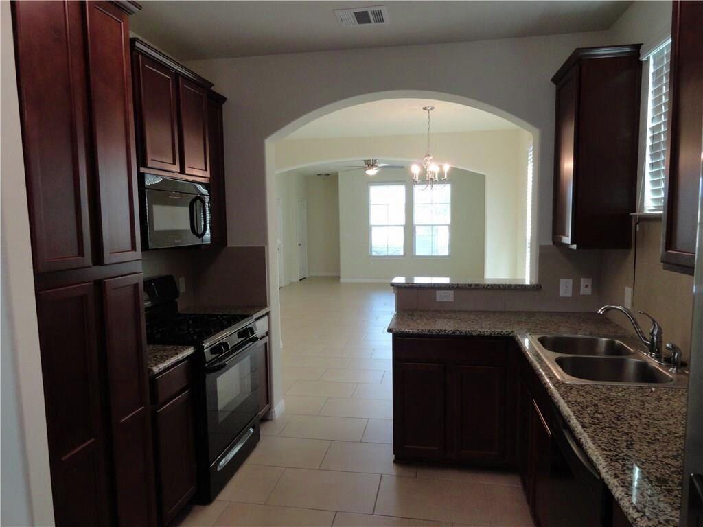 507 N Heatherwilde Blvd, Pflugerville, TX 78660