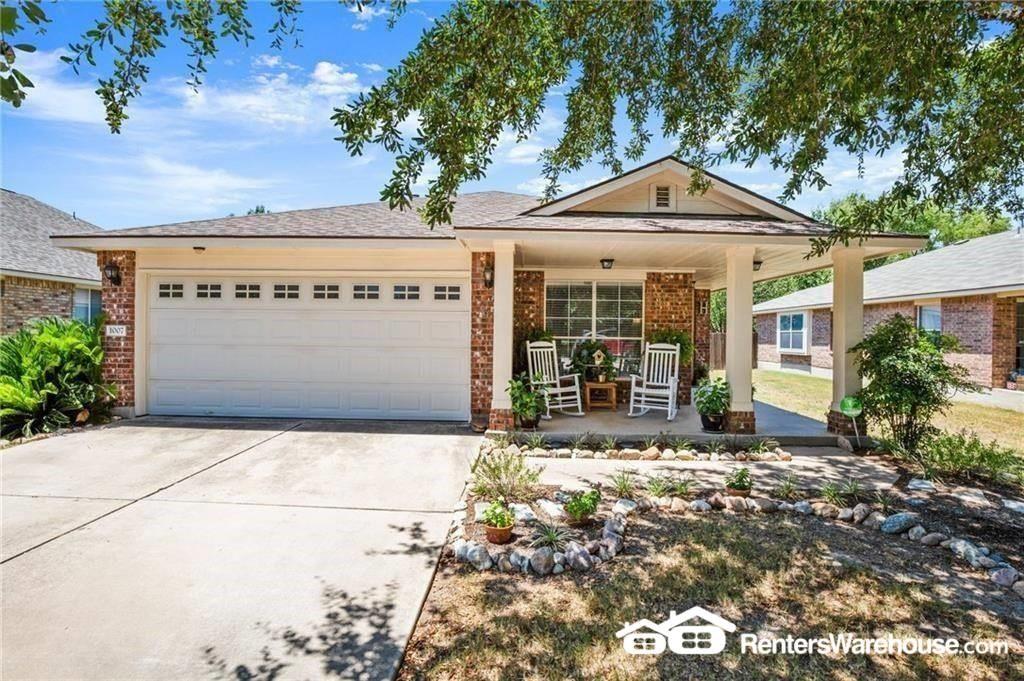 1007 Barclay Dr, Leander, TX 78641