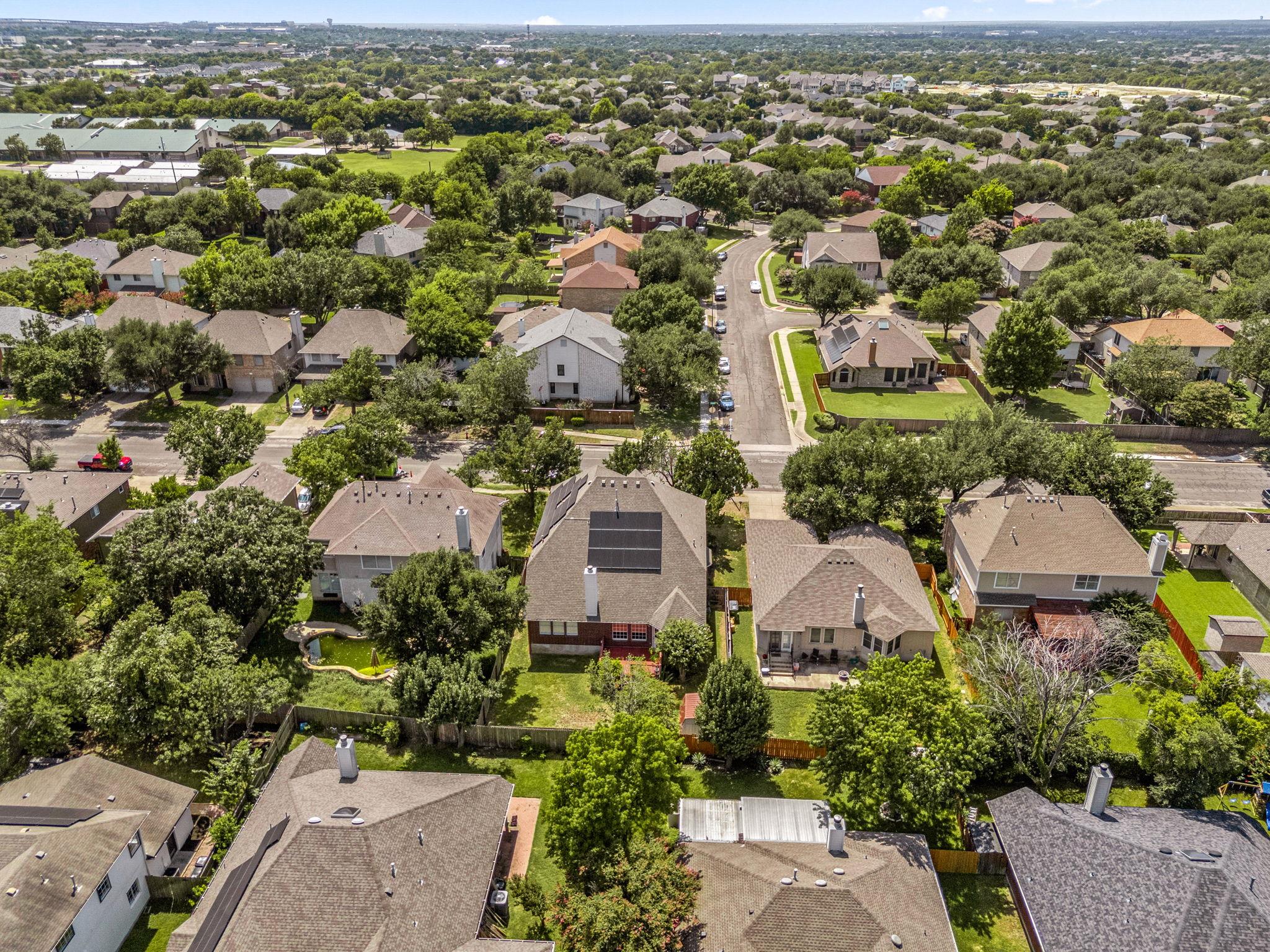 1719 Apache Trl, Round Rock, TX 78665