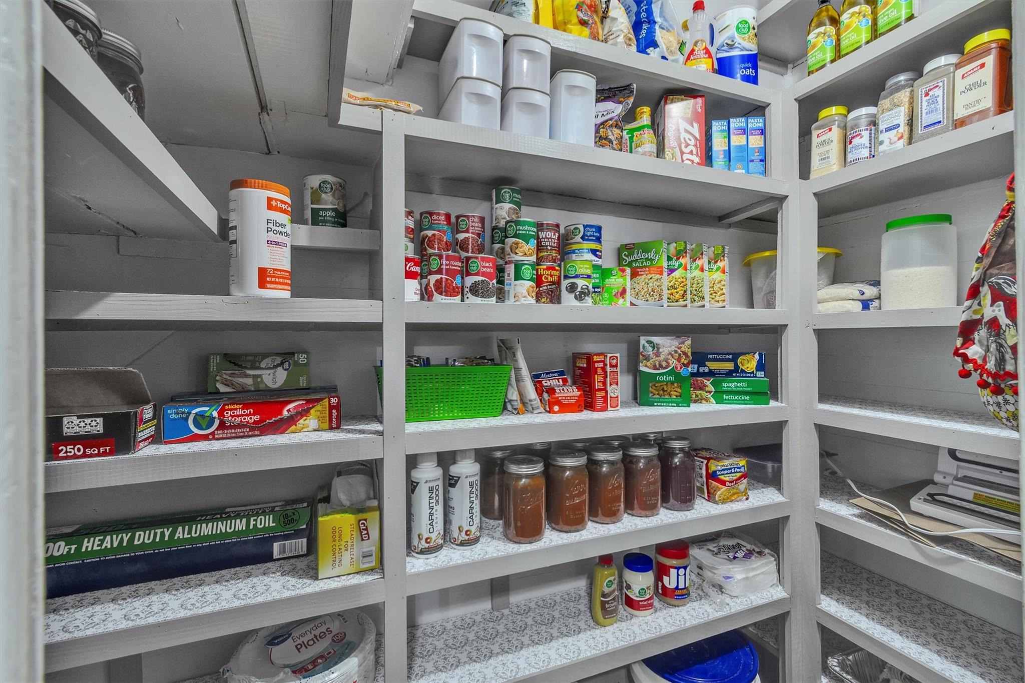 262 W Richmond St, Giddings, TX 78942