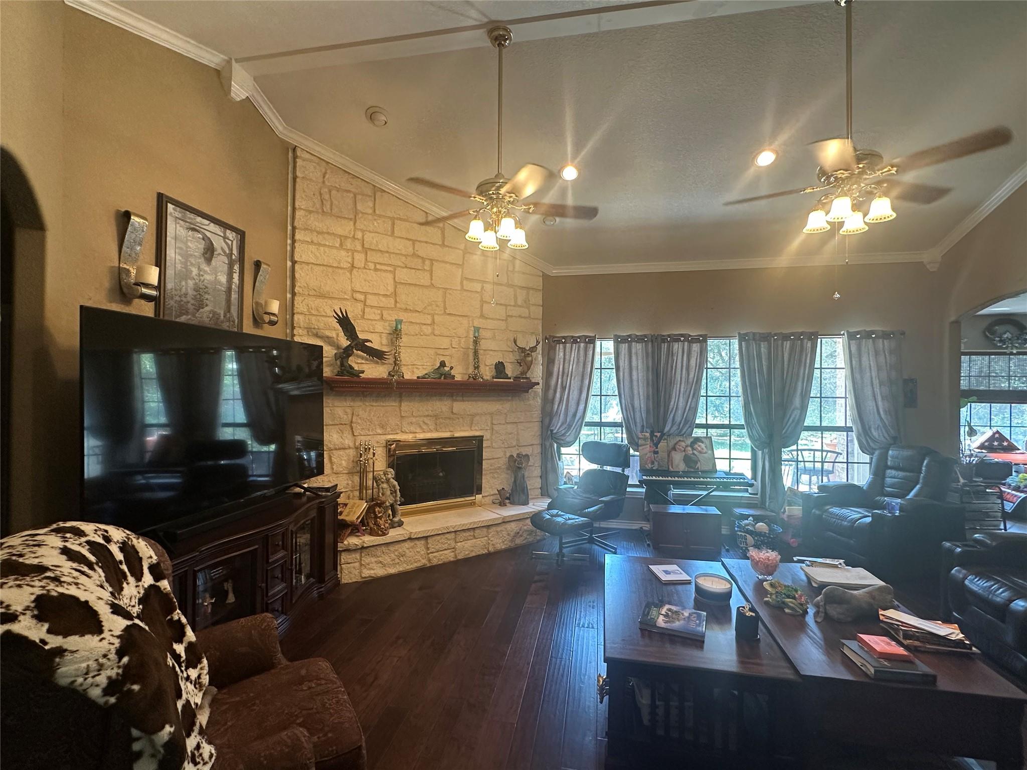 14 Stirrup Dr, Belton, TX 76513