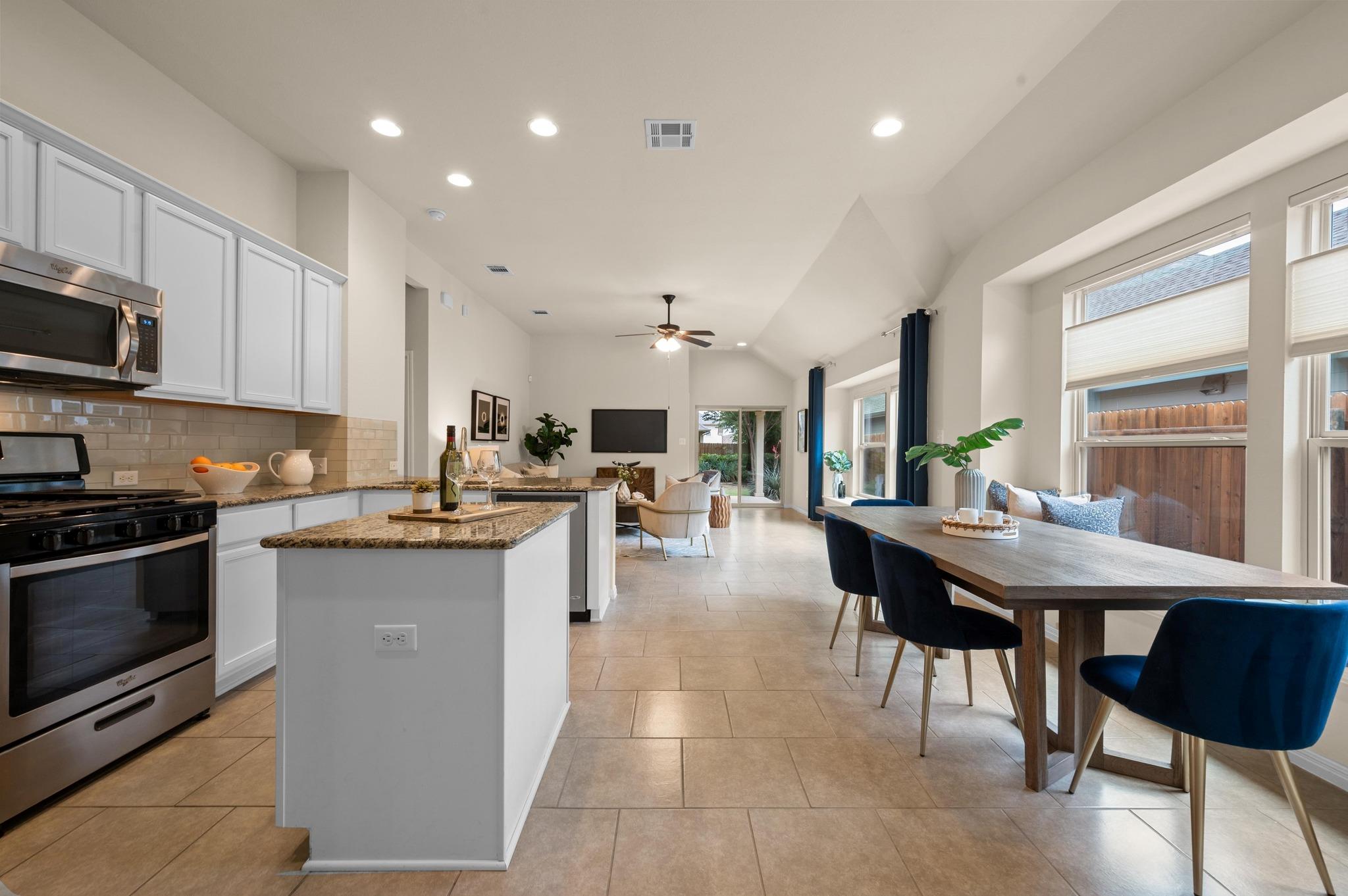 342 Tilly Ln, Buda, TX 78610