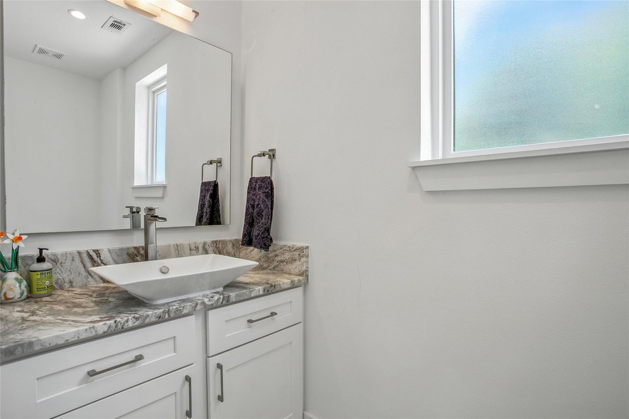 5402 Woodrow Ave # B, Austin, TX 78756