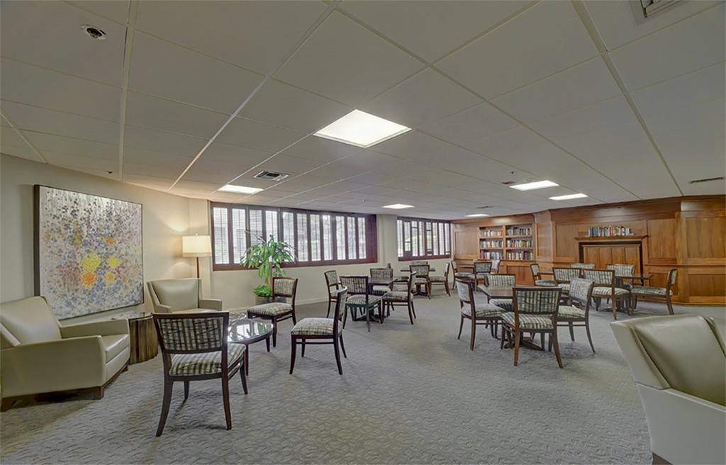 40 N Interstate 35 Expy # 2C2, Austin, TX 78701