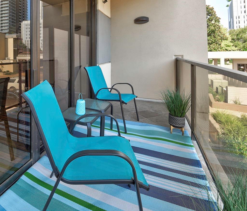 40 N Interstate 35 Expy # 2C2, Austin, TX 78701