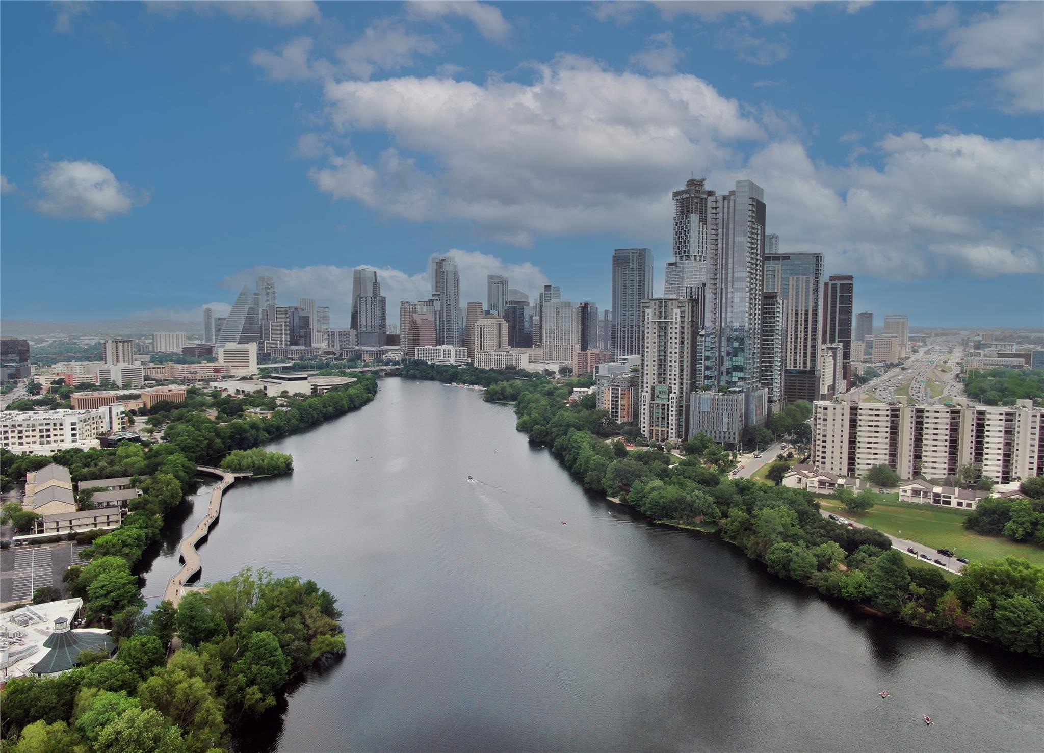 40 N Interstate 35 Expy # 2C2, Austin, TX 78701