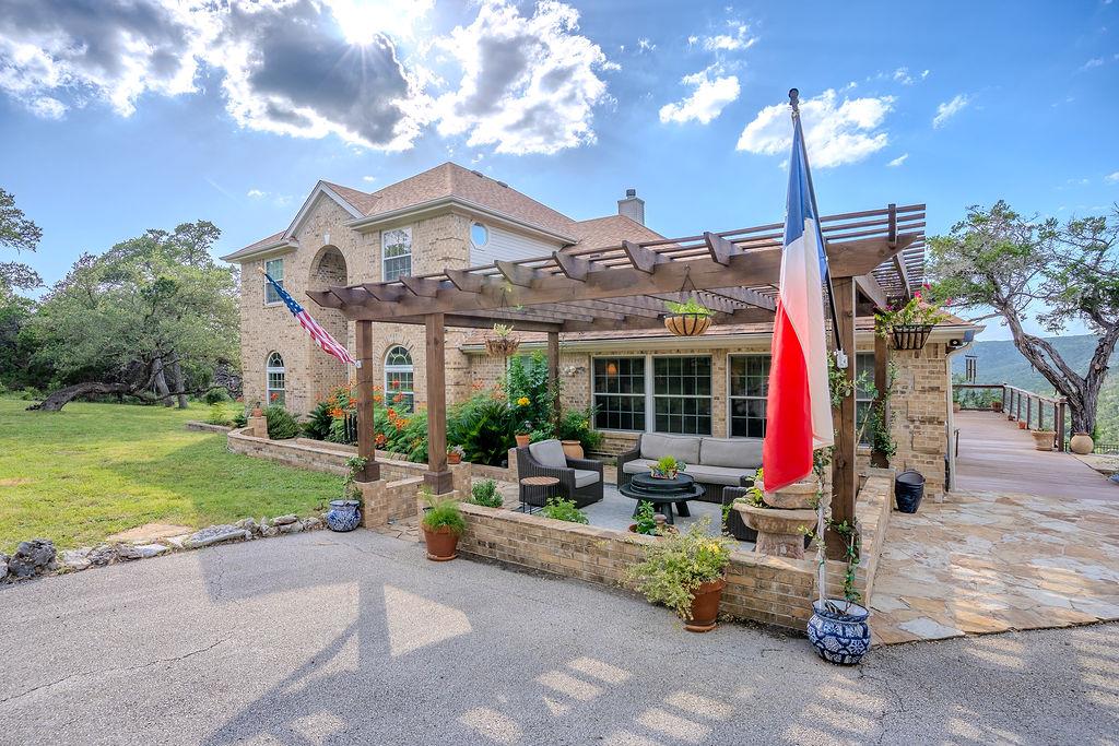 1950 Estrellita Ranch Rd, Canyon Lake, TX 78133