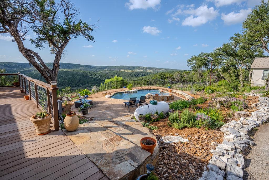 1950 Estrellita Ranch Rd, Canyon Lake, TX 78133