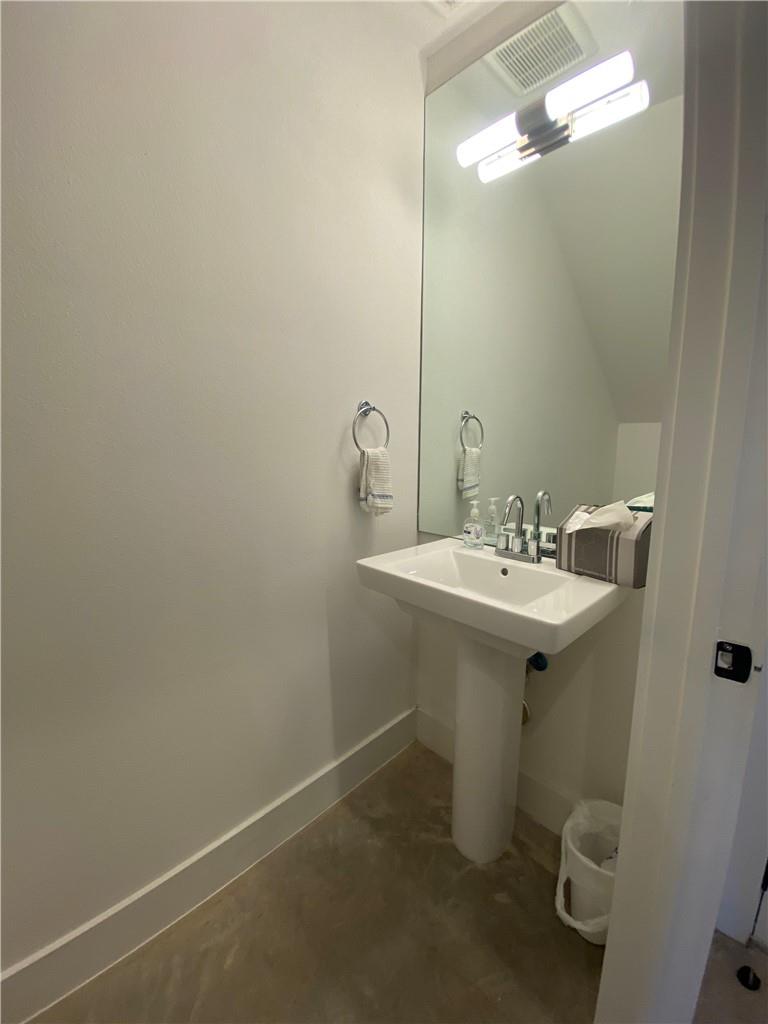 1931 E 38th 1/2 St # 22, Austin, TX 78723