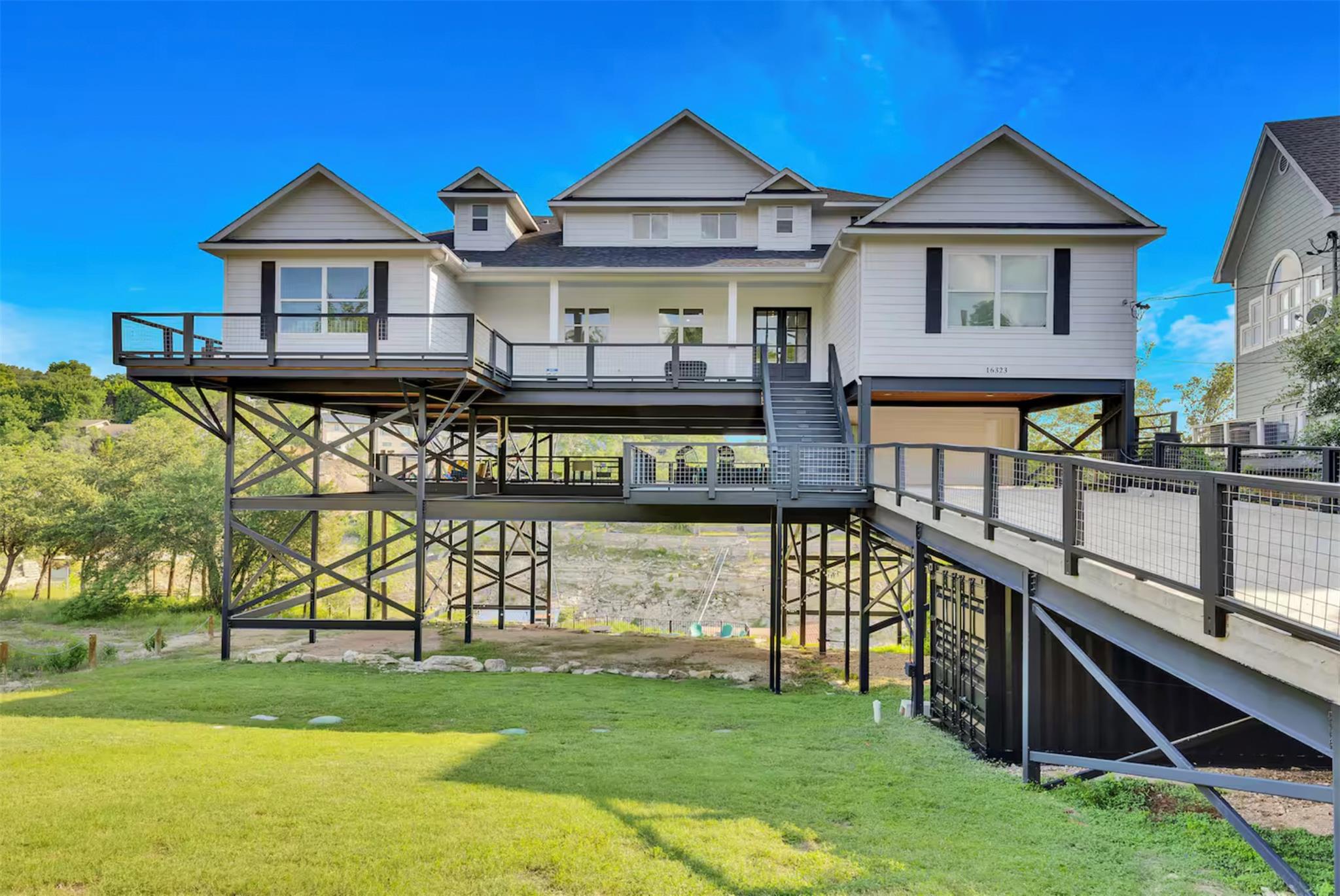 16323 Lake Loop, Austin, TX 78734