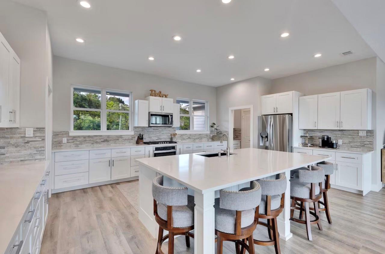 16323 Lake Loop, Austin, TX 78734