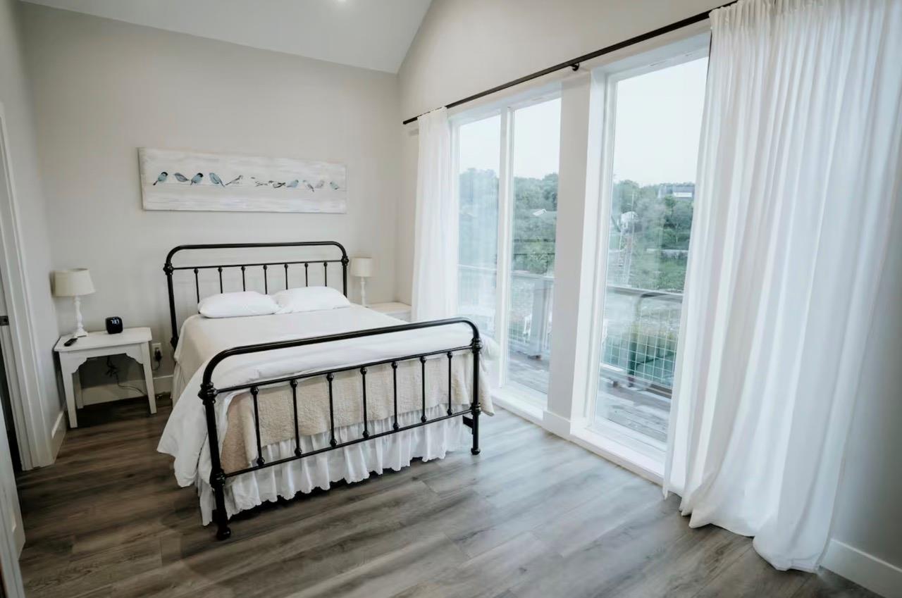16323 Lake Loop, Austin, TX 78734