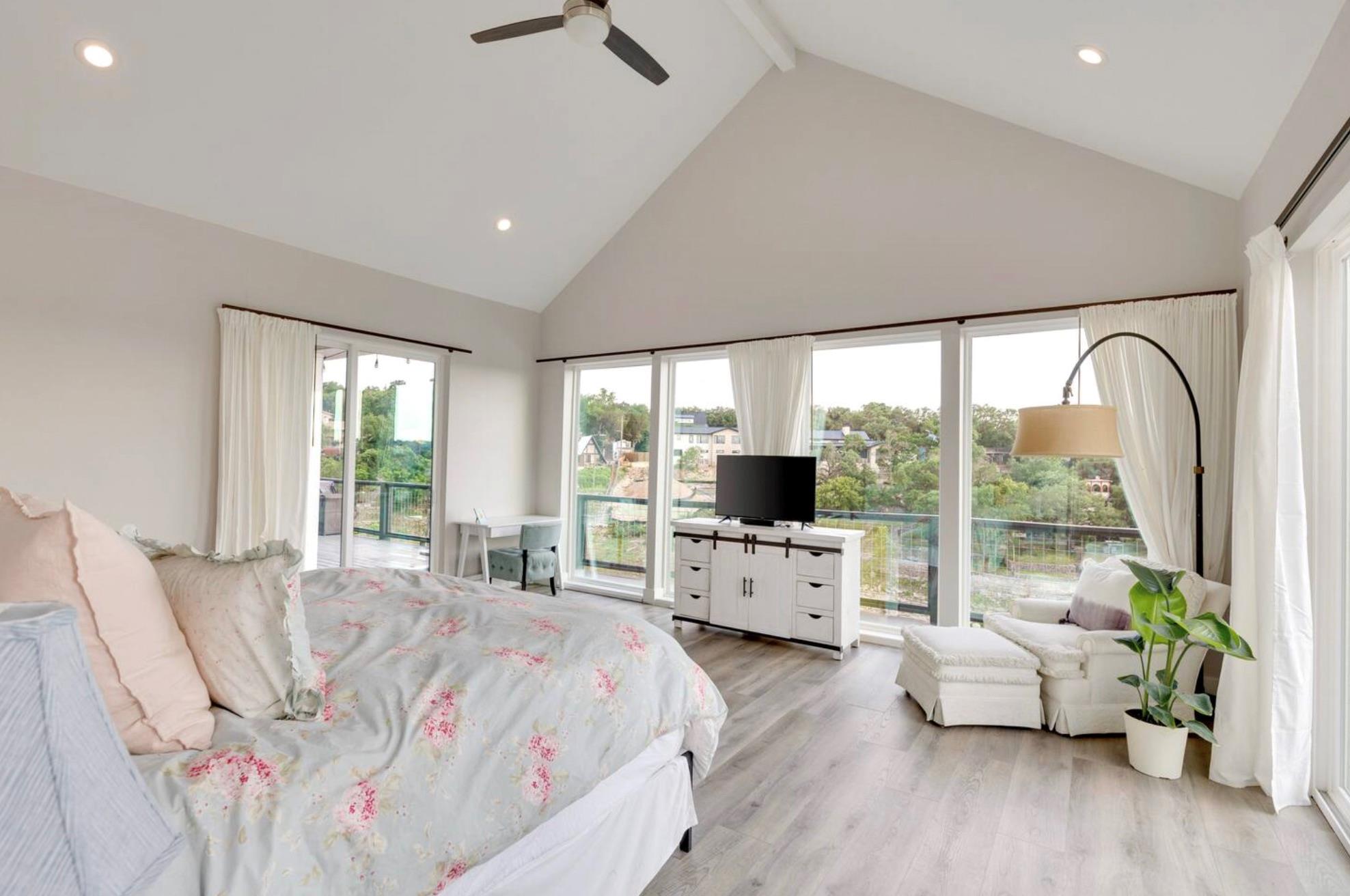 16323 Lake Loop, Austin, TX 78734