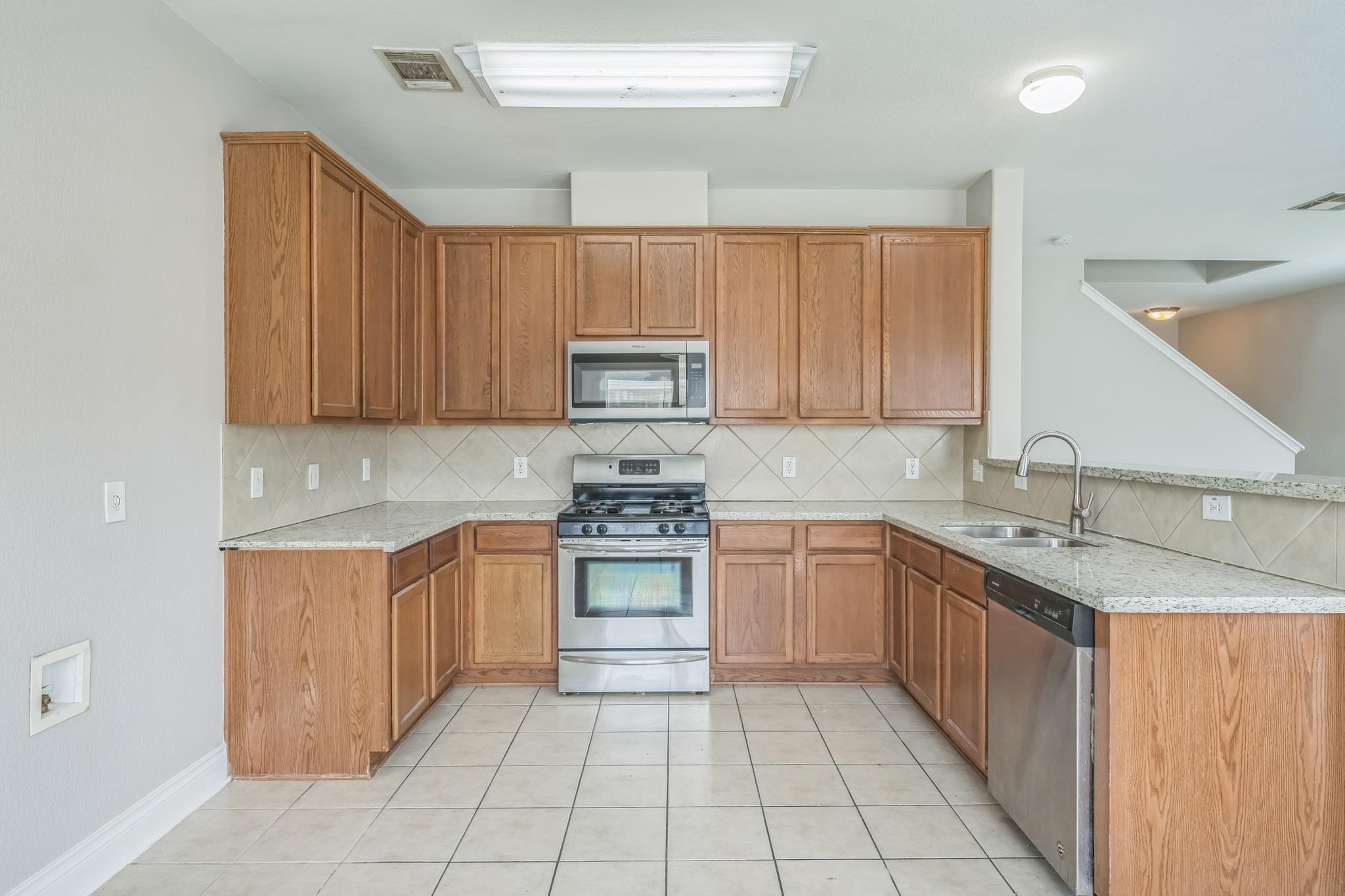 103 Oakland Cv, Leander, TX 78641