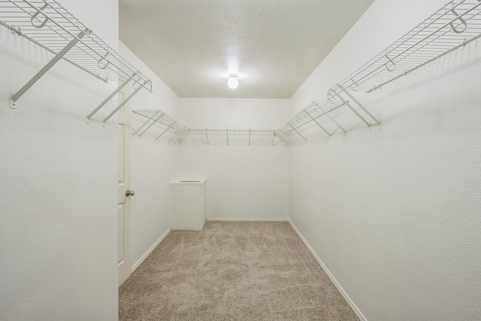 103 Oakland Cv, Leander, TX 78641