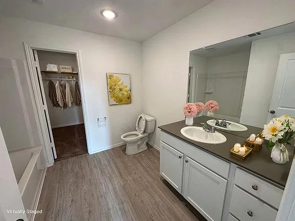 6926 Biotite Rdg, Elmendorf, TX 78112