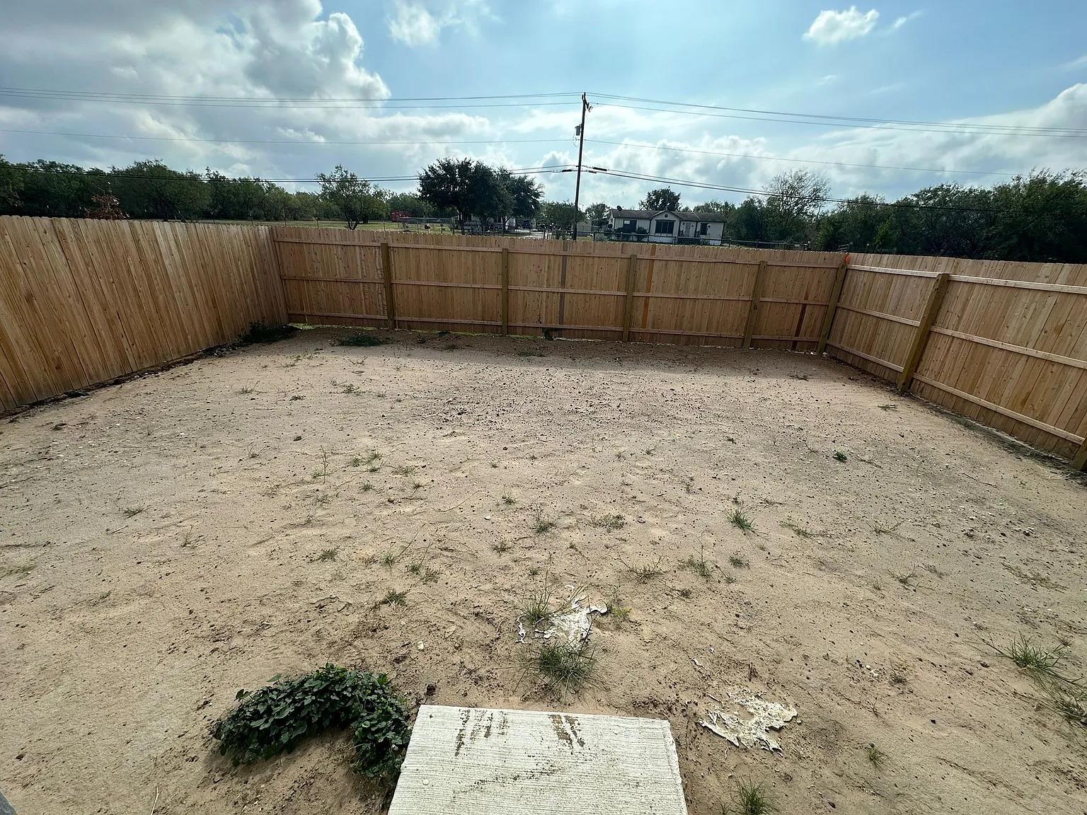 6926 Biotite Rdg, Elmendorf, TX 78112