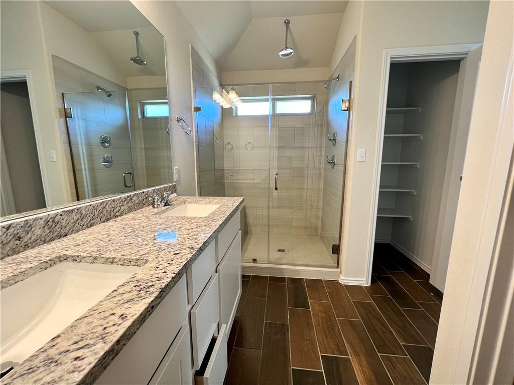 129 Blue Oak Blvd, San Marcos, TX 78666