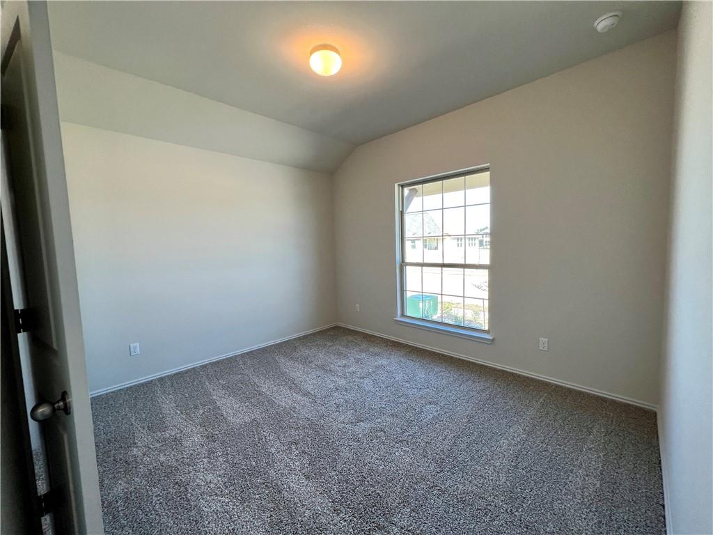 129 Blue Oak Blvd, San Marcos, TX 78666