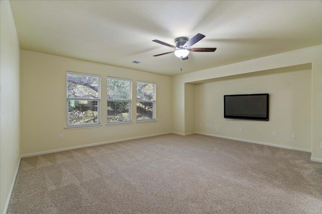 216 Lillie Robyn Ln, Buda, TX 78610