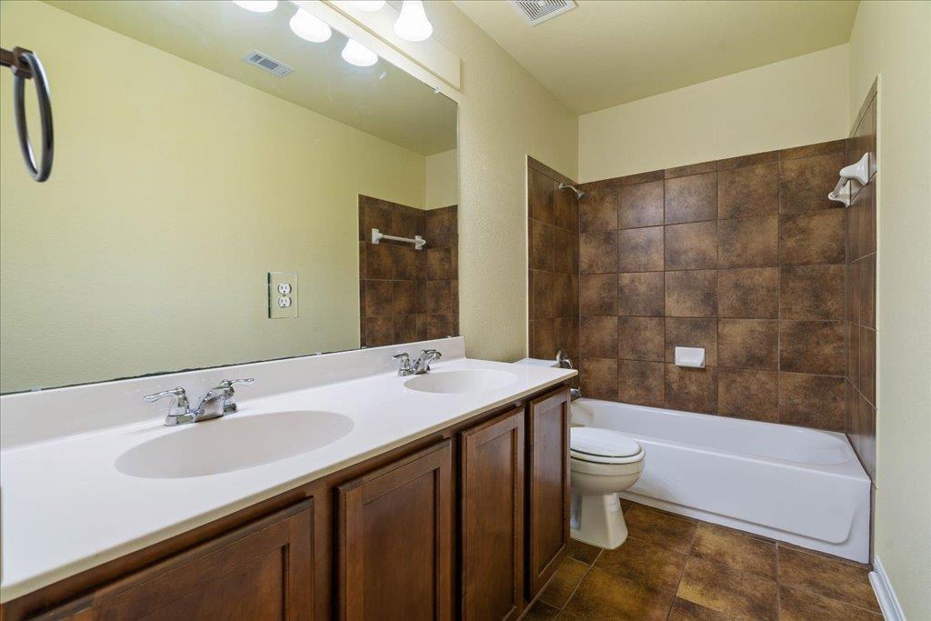 216 Lillie Robyn Ln, Buda, TX 78610