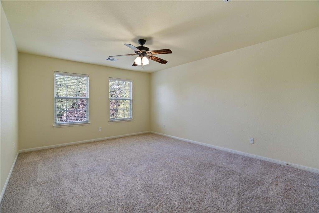 216 Lillie Robyn Ln, Buda, TX 78610