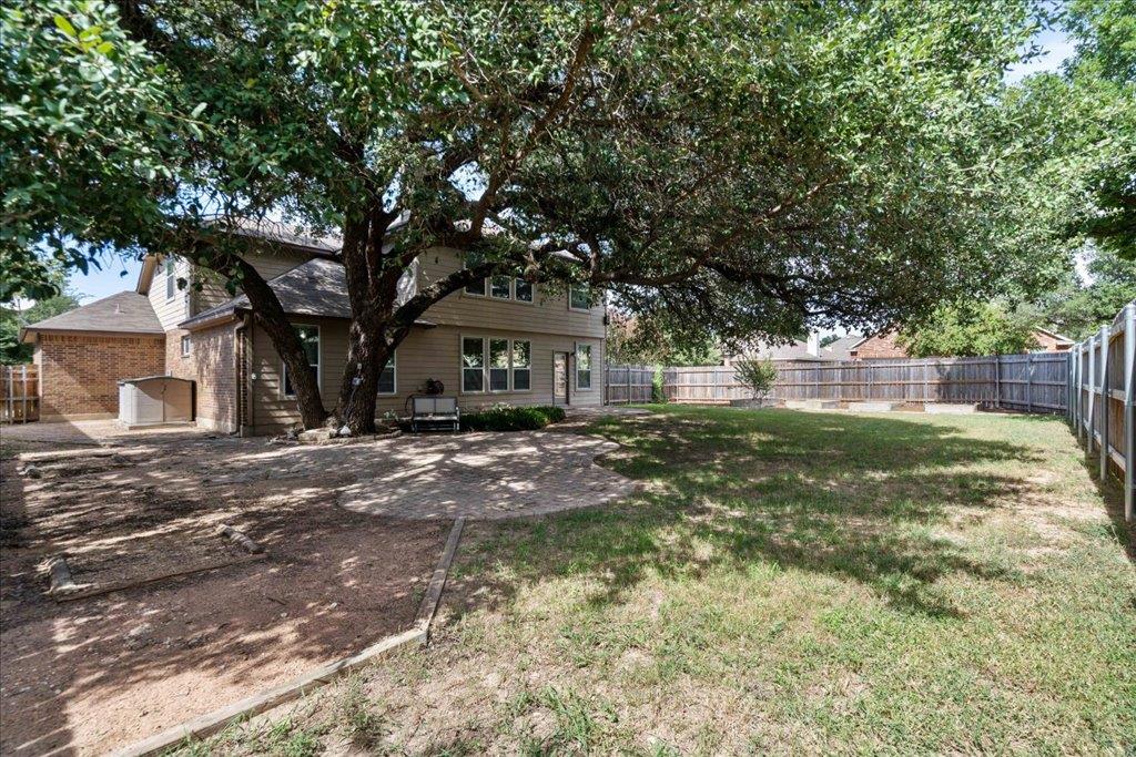 216 Lillie Robyn Ln, Buda, TX 78610