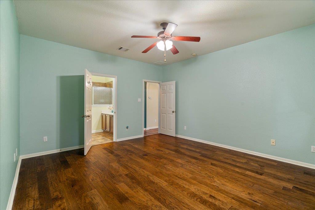 216 Lillie Robyn Ln, Buda, TX 78610