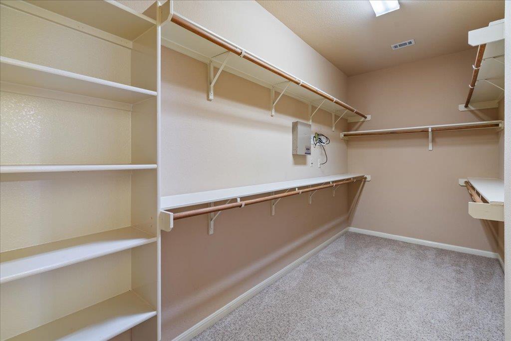 216 Lillie Robyn Ln, Buda, TX 78610