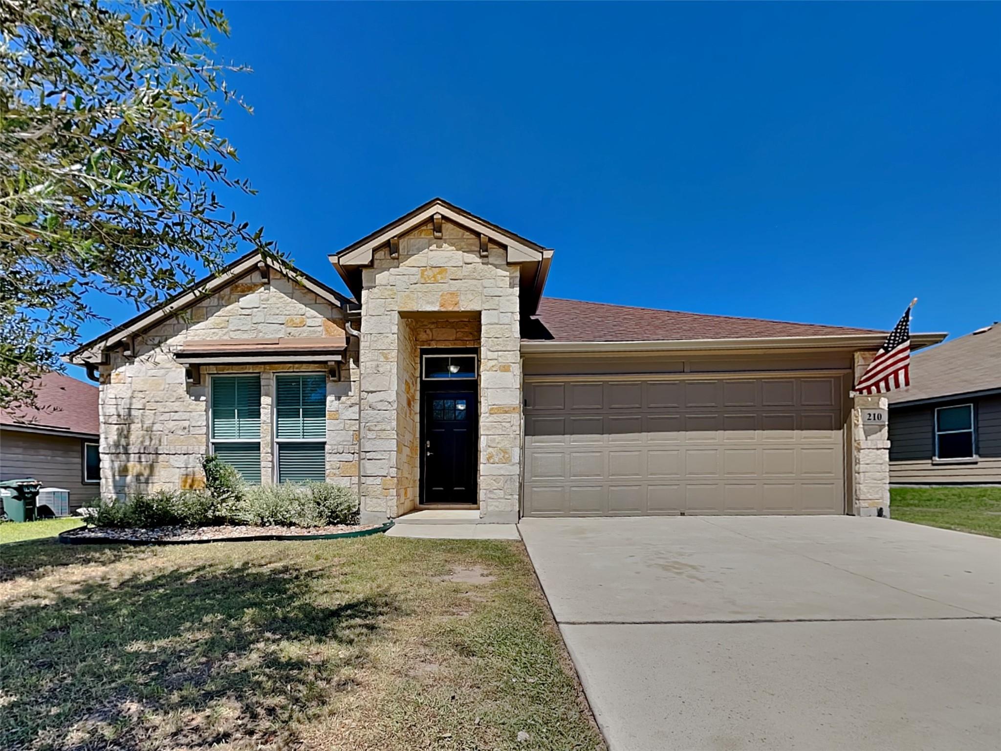 210 Teron Dr, San Marcos, TX 78666