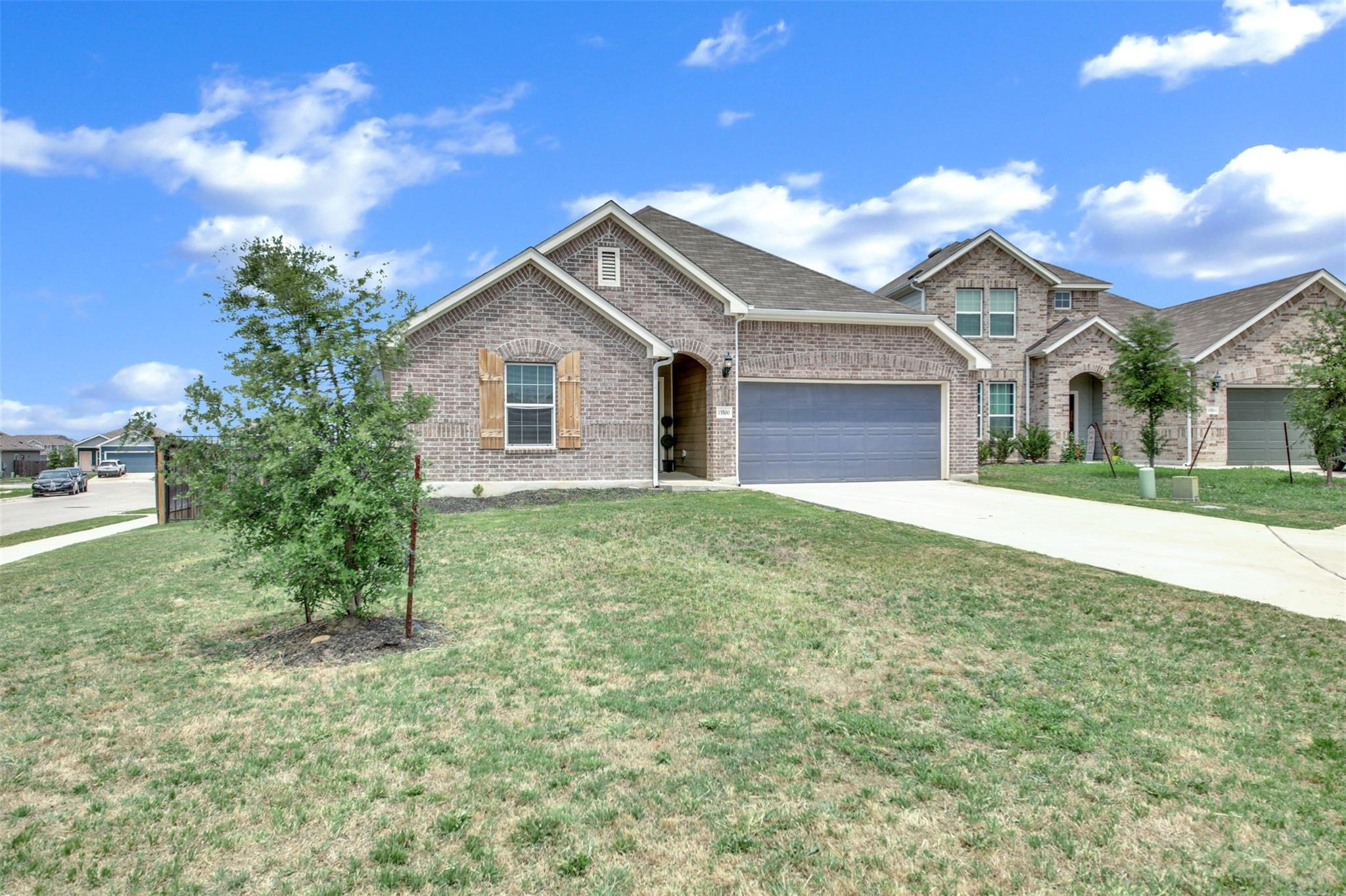 15500 Pewter Luster Cv, Del Valle, TX 78617