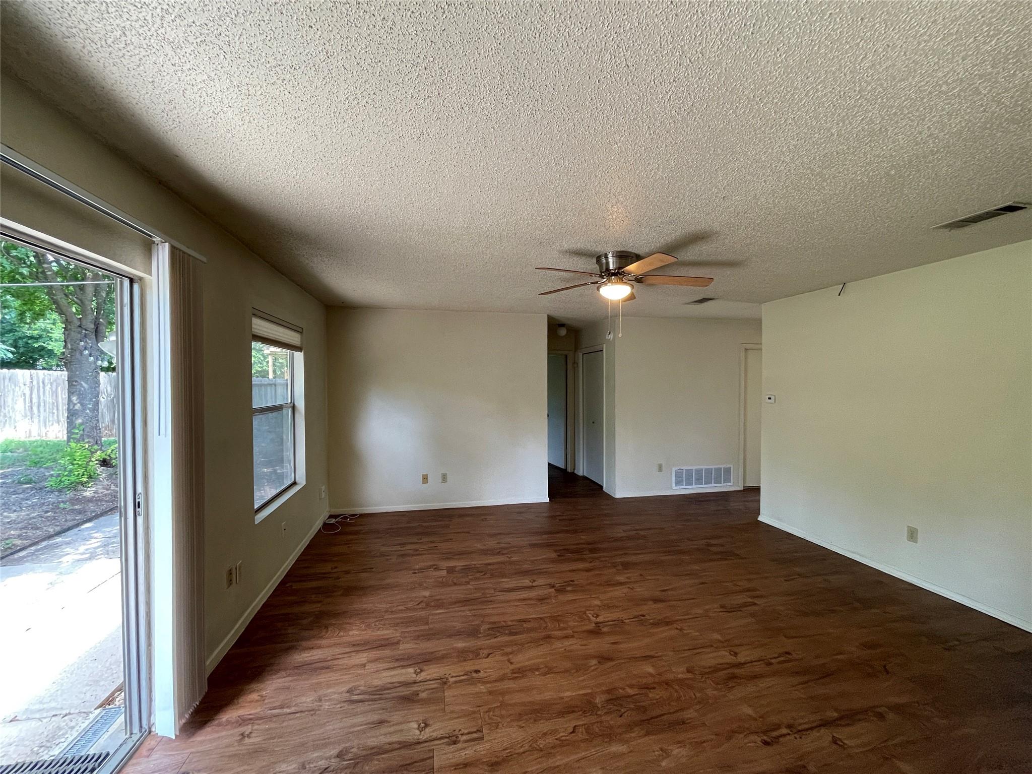 2507 Sweet Clover Dr, Austin, TX 78745