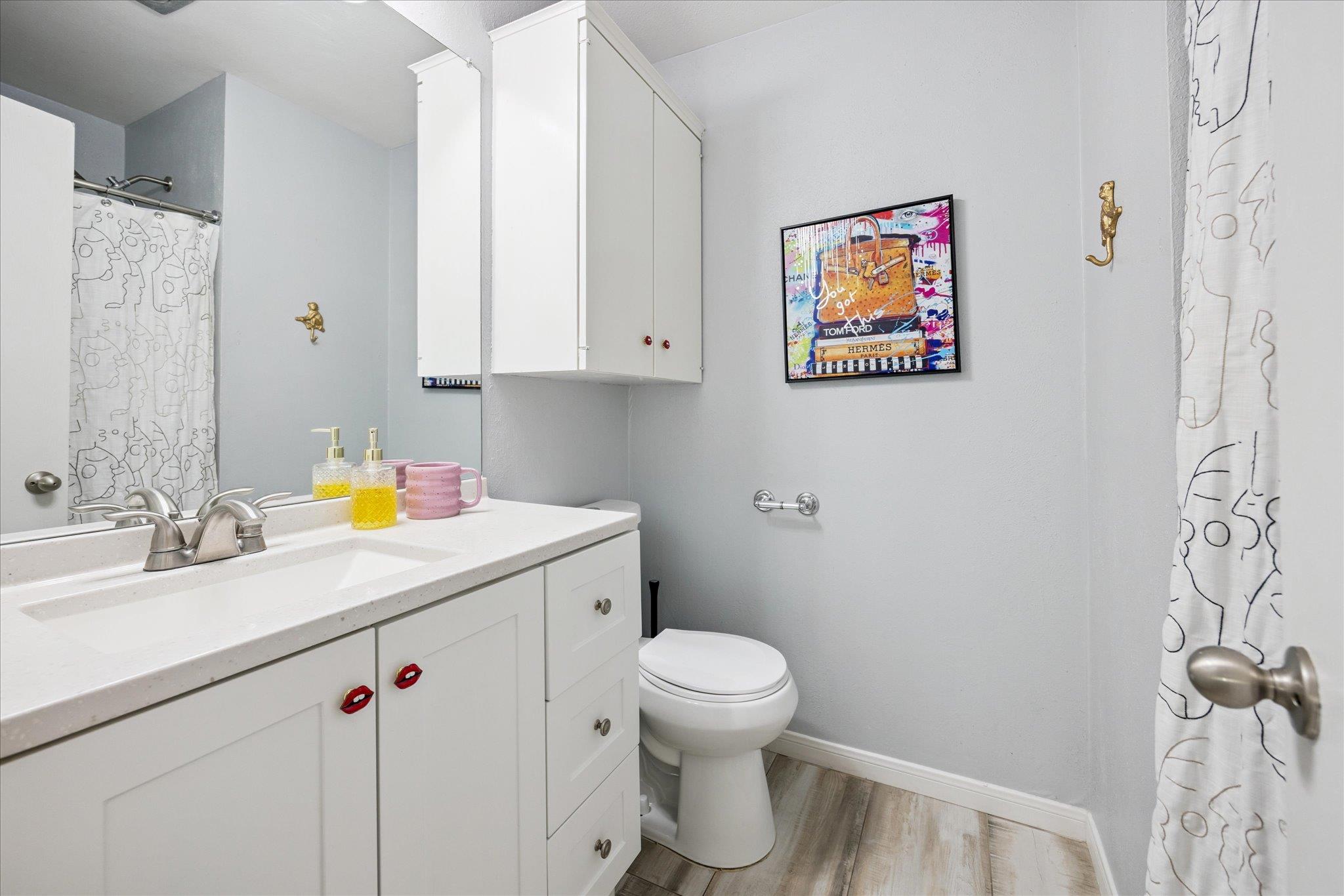 8906 Parkfield Dr # C, Austin, TX 78758