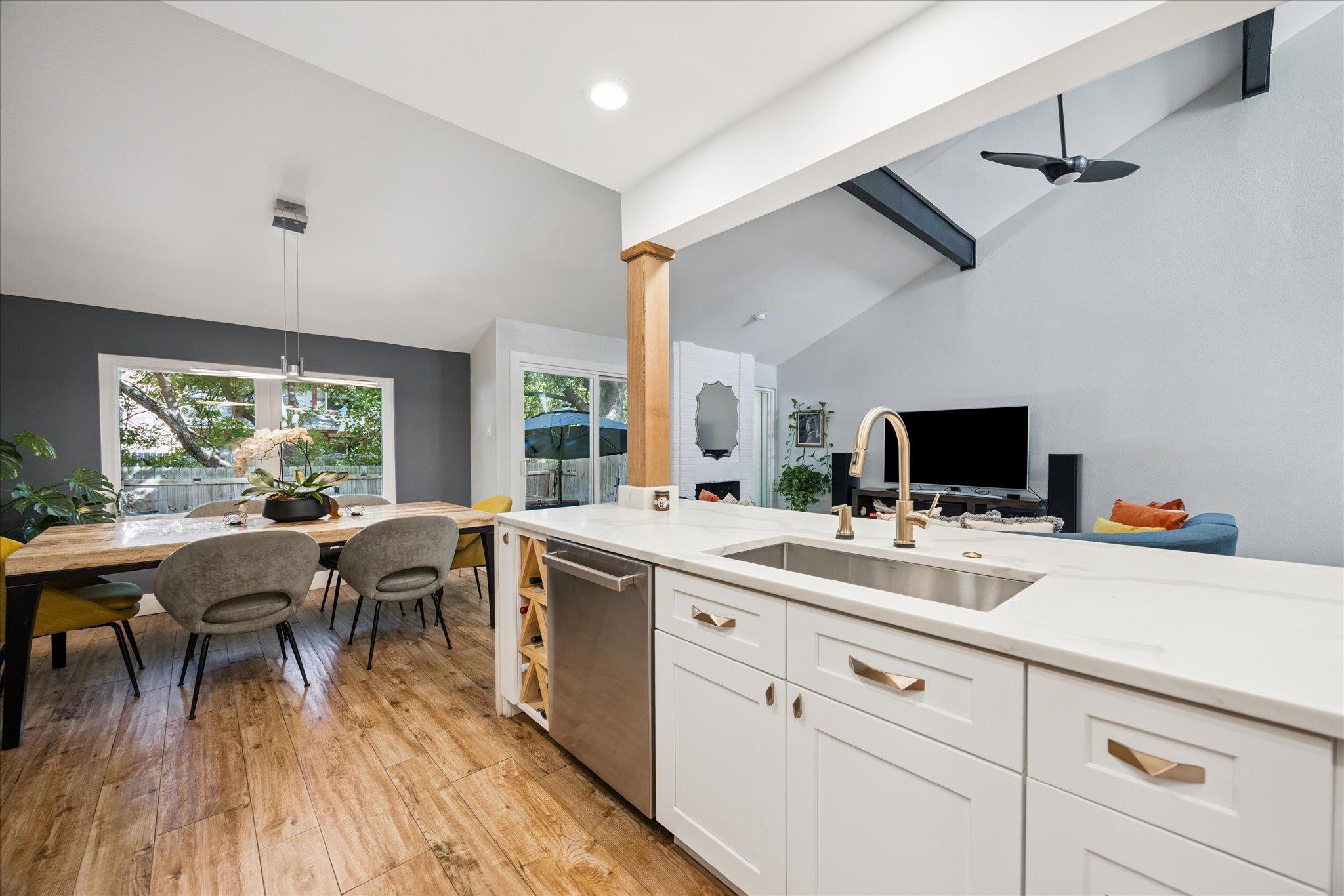 8906 Parkfield Dr # C, Austin, TX 78758